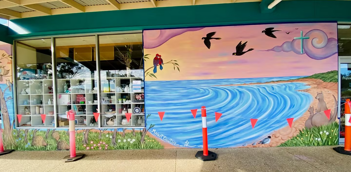 Murals & Street Art
